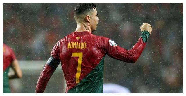 九游官方入口-关于费德勒关键时刻救险，C罗力保胜局拿下系列赛的信息