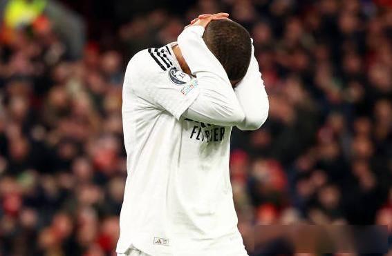 九游官网-关于法国队不断突破！，莱万多夫斯基连续十五场比赛得分超过最后时刻胜出比赛高潮迭起的信息